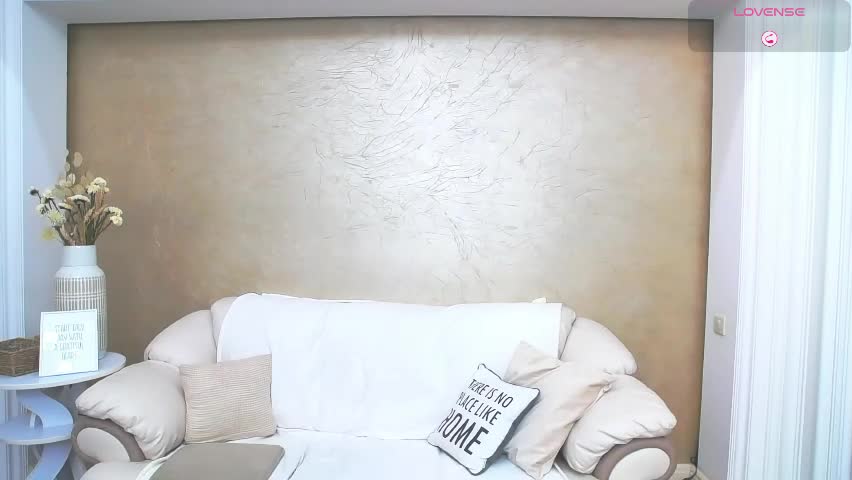 anissalogan Adult Chat April 1, 2026