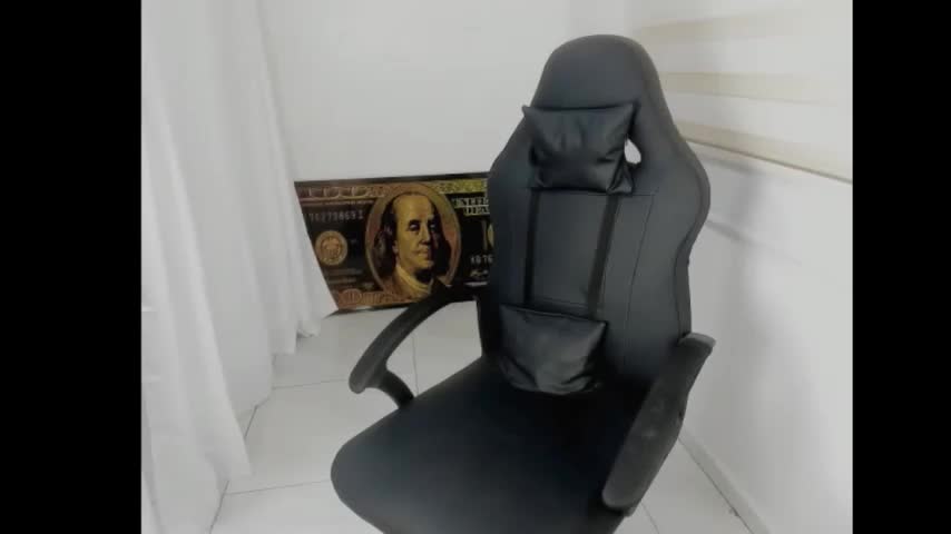 queen_findom1 Adult Chat April 1, 2026