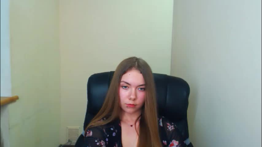 zoey_deuttch Adult Chat April 1, 2026