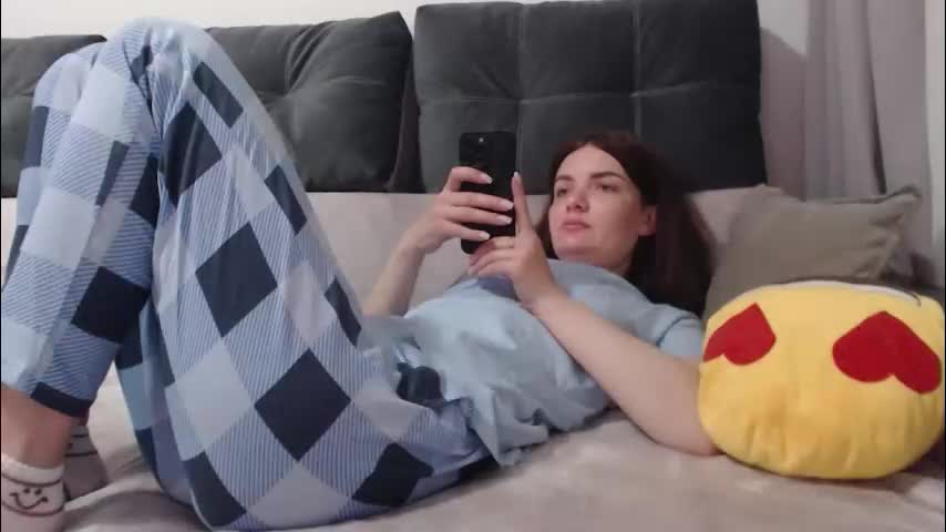 _hidden_frommymoom_ Adult Chat April 1, 2026