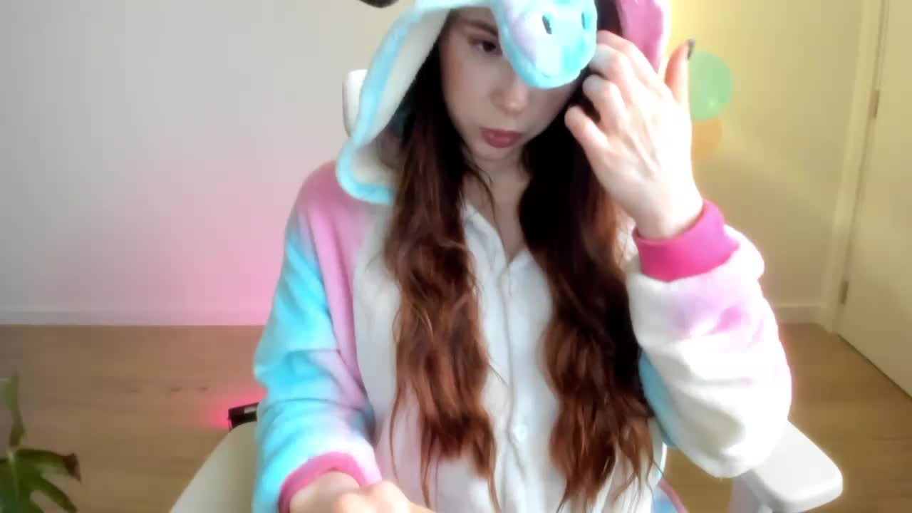 StacyLuxxe Adult Chat April 1, 2026