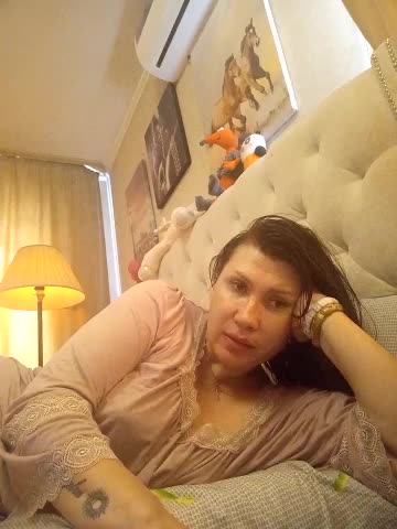 ROXOLANAA_SEXY Adult Chat April 1, 2026