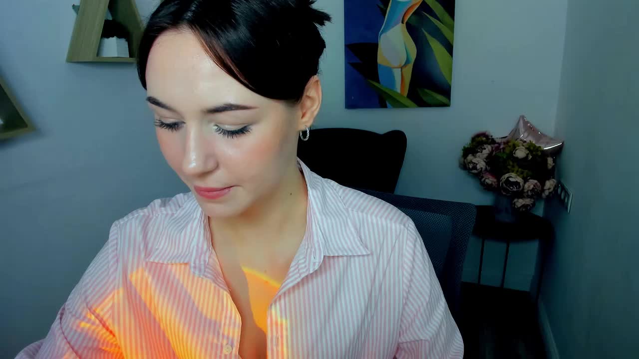 MakeYouHappy Adult Chat April 1, 2026