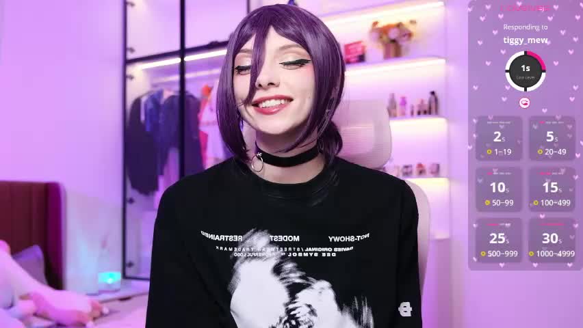 holliwould_ Adult Chat April 1, 2026