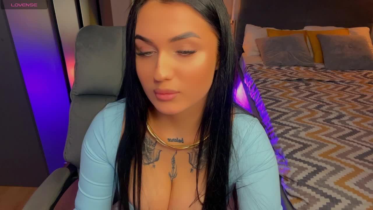 fatalefemme Adult Chat April 1, 2026