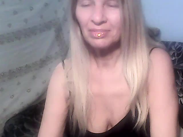 Victoria-sexi Adult Chat April 1, 2026