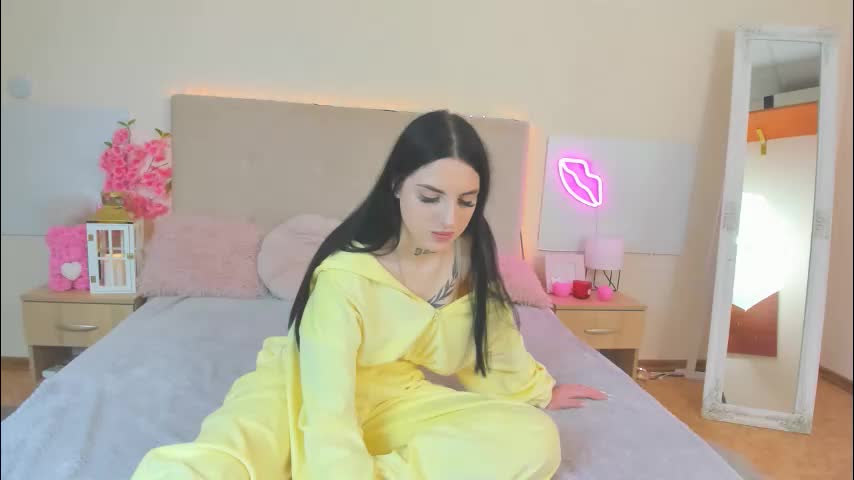 tiffanyhhotx Adult Chat April 1, 2026