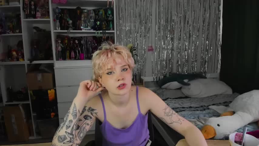 School_Love Adult Chat April 1, 2026