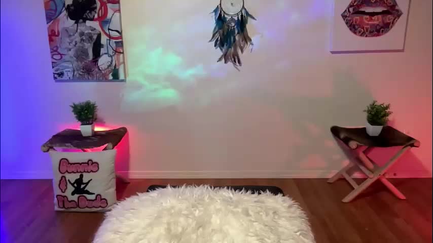 bunnieandthedude Adult Chat April 1, 2026