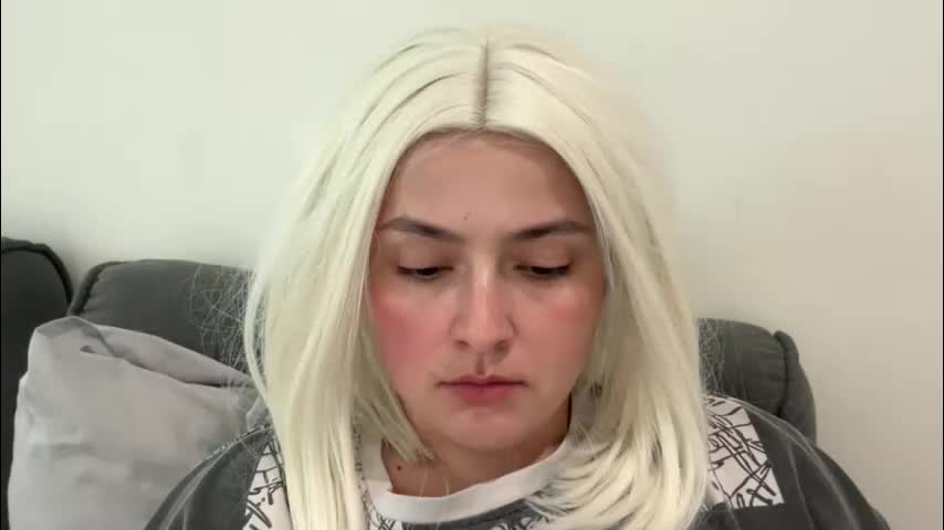 emily_morning_dew Adult Chat April 1, 2026