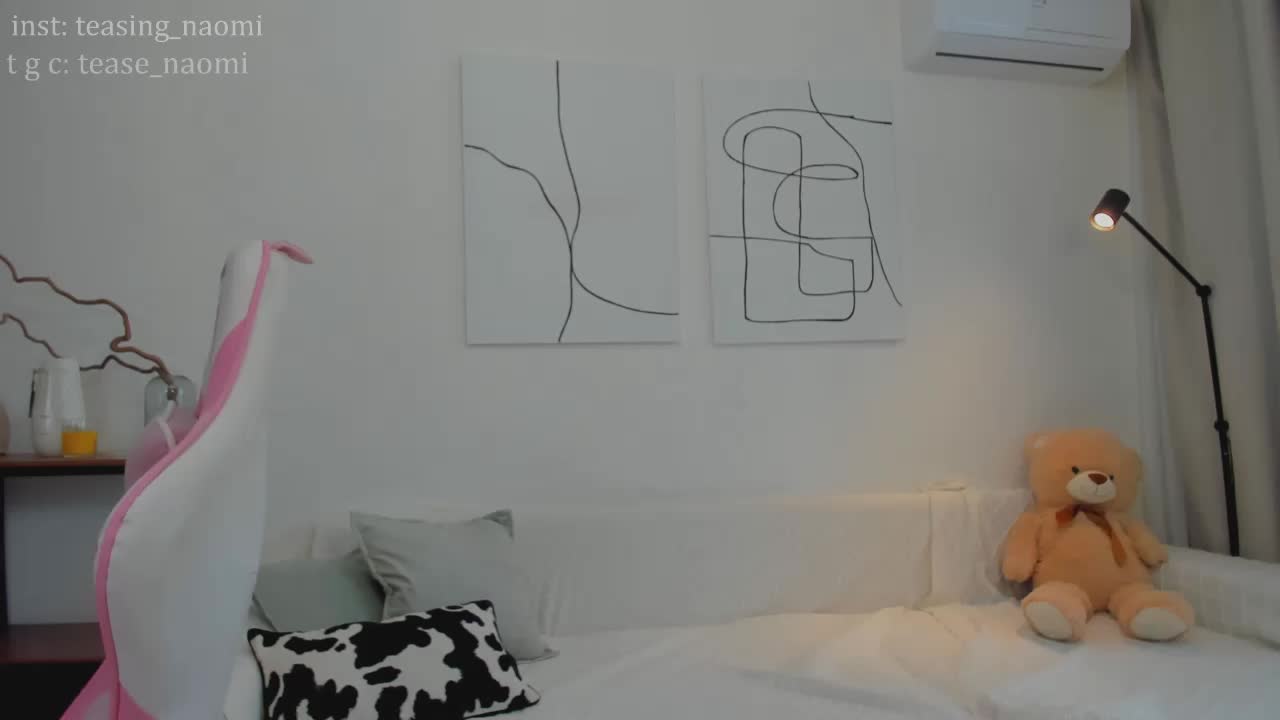 Naomimif Adult Chat April 1, 2026