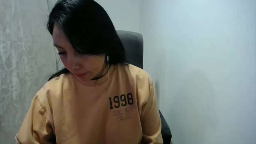 soyelena46 Adult Chat April 2, 2026