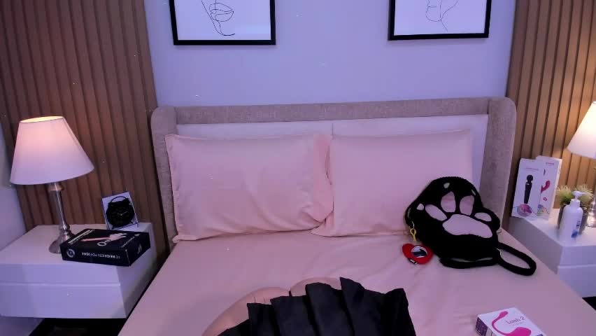 vi_anaya Adult Chat April 2, 2026