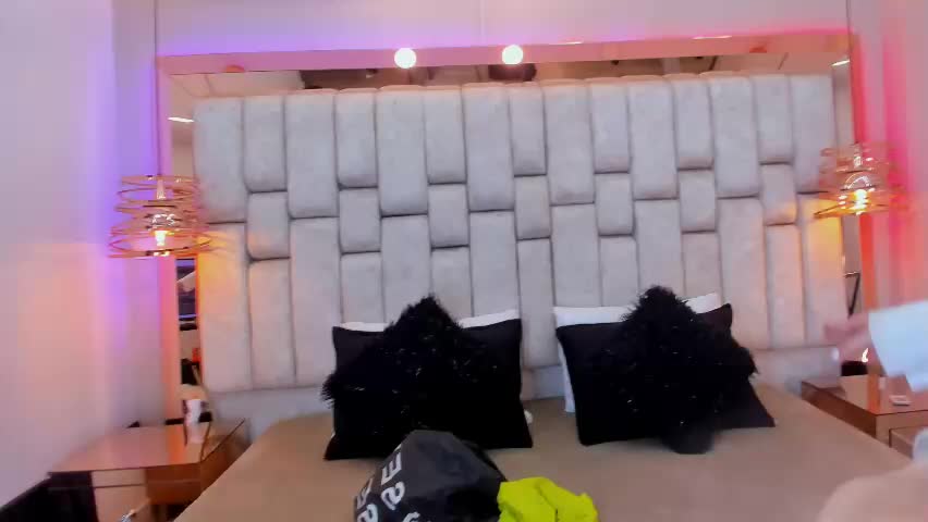 foxxxypink Adult Chat April 2, 2026