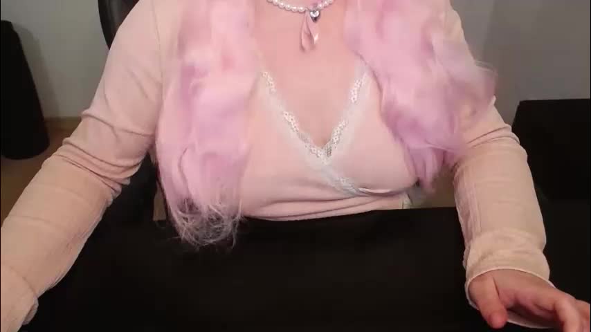 elly_petite Adult Chat April 2, 2026