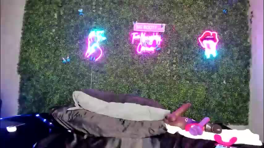 bigbuttsarena Adult Chat April 2, 2026