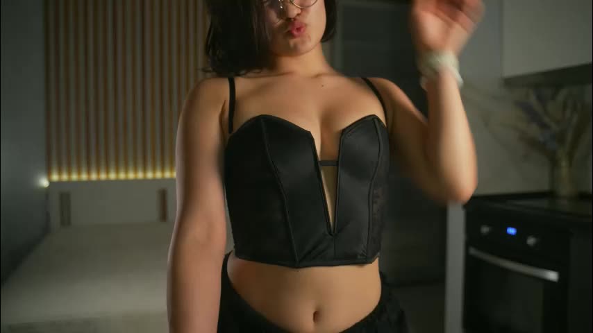 eli_asian Adult Chat April 2, 2026