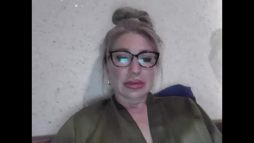 fox_red_lady7 Adult Chat April 2, 2026