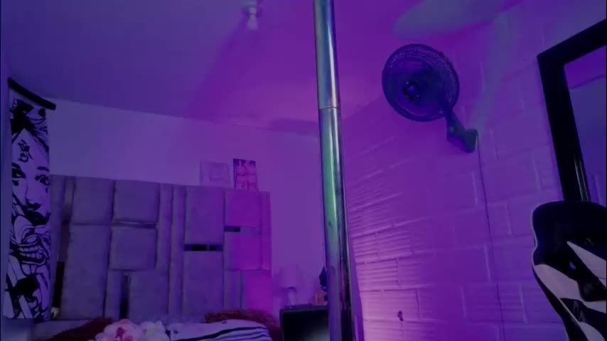 bonnie_anderson Adult Chat April 2, 2026