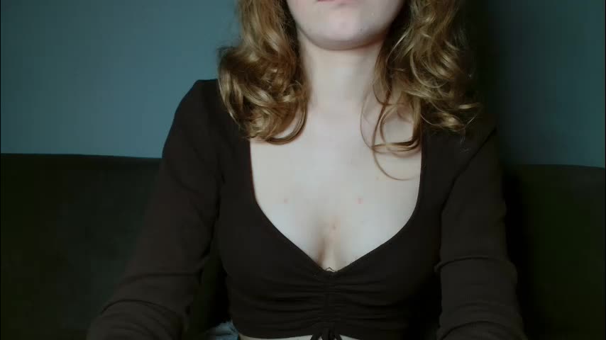 lily_tayberry Adult Chat April 2, 2026