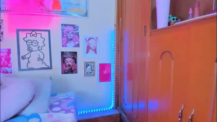 miss_meggaann Adult Chat April 2, 2026