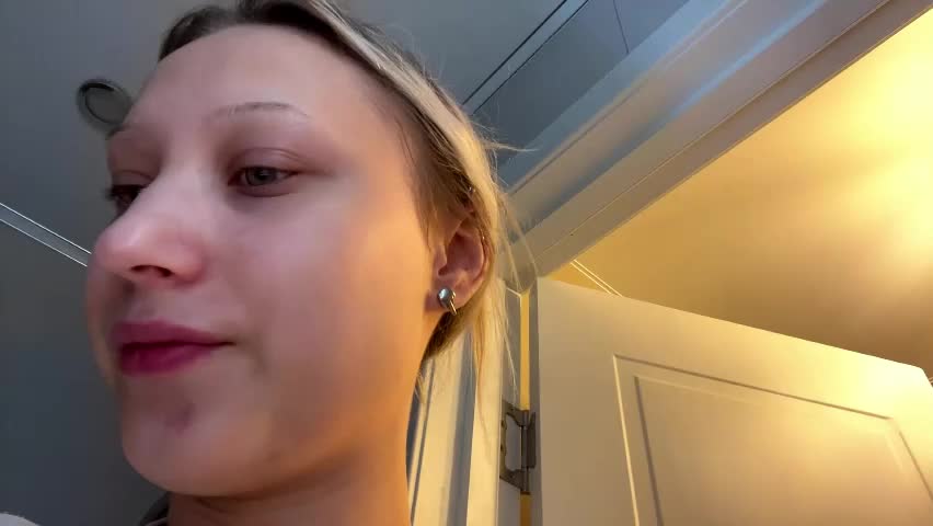 joanniearb Adult Chat April 2, 2026