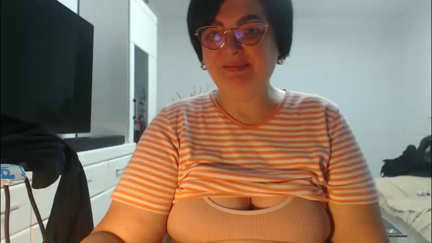 amanda_muller5 Adult Chat April 2, 2026