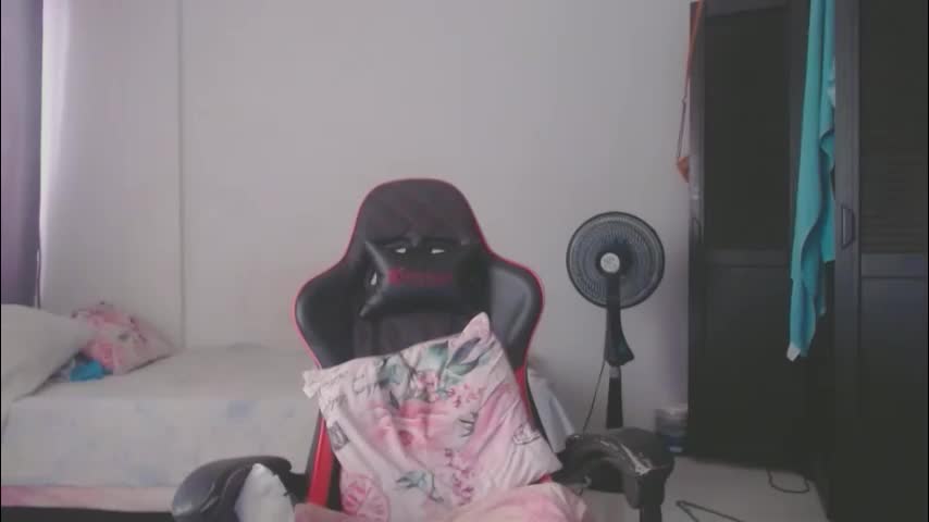 ariannaloovel Adult Chat April 2, 2026