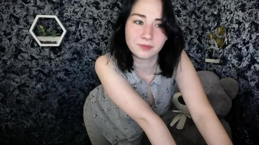 moon_foxy_ Adult Chat April 2, 2026