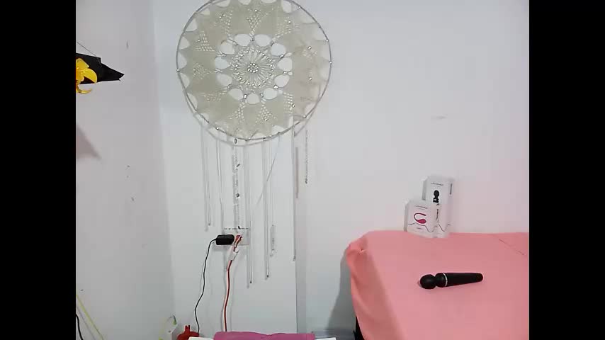 lia_hottie Adult Chat April 2, 2026