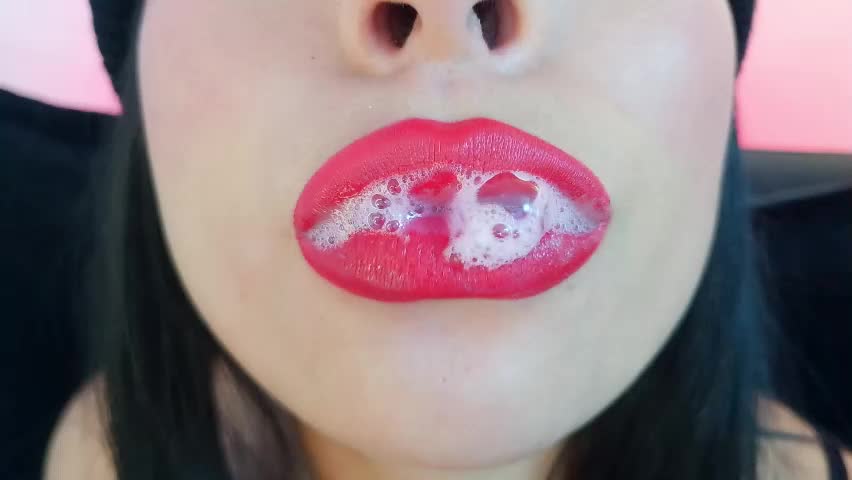 mia_roux1 Adult Chat April 2, 2026