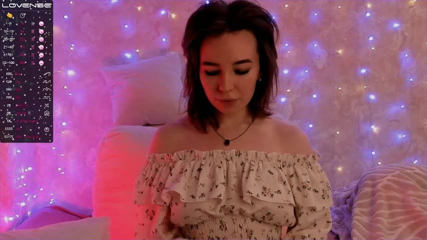 jeniferji Adult Chat April 2, 2026