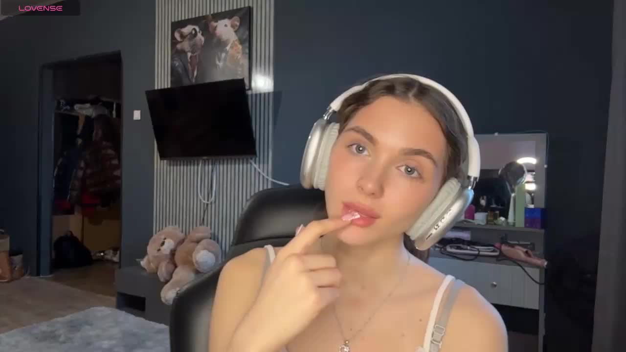 NydiaFuelling Adult Chat April 2, 2026