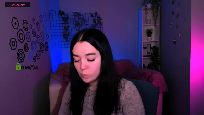 monica_xcx Adult Chat April 2, 2026