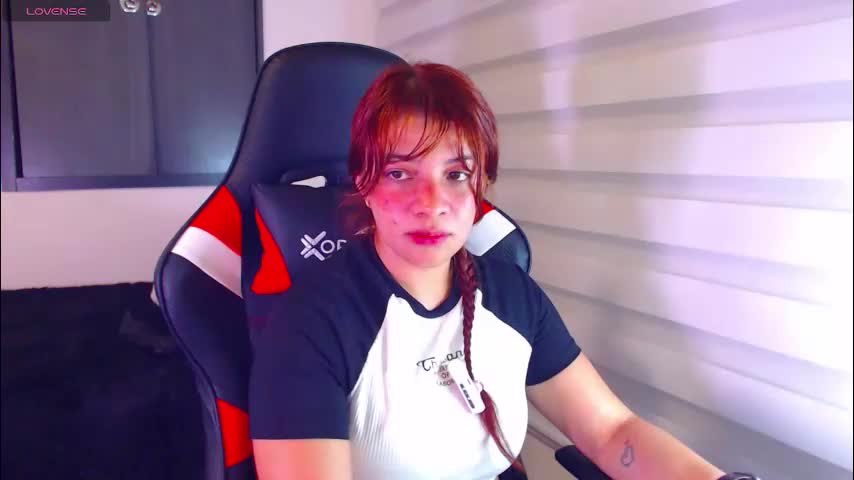 vannessa_shy Adult Chat April 2, 2026