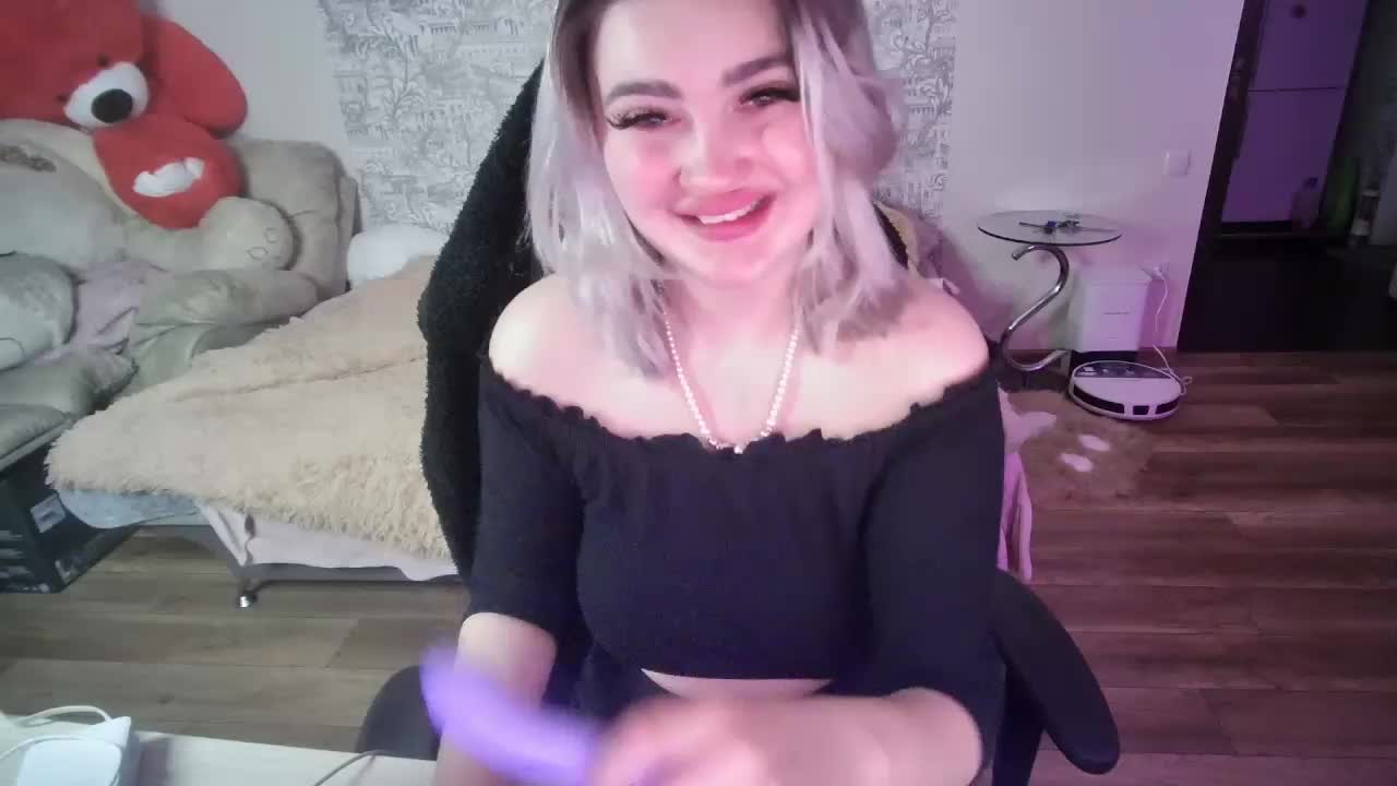 SlankyMic Adult Chat April 2, 2026