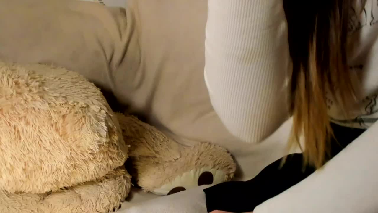 MelMooon Adult Chat April 2, 2026