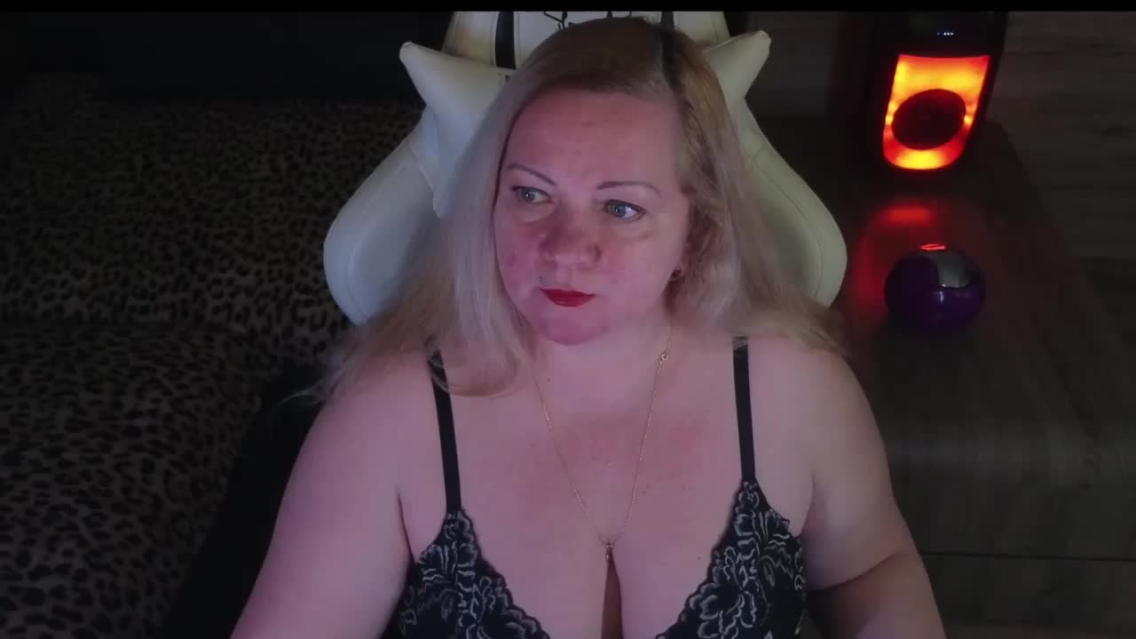 Molligspielle Adult Chat April 2, 2026