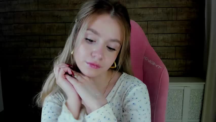 milanabalmain Adult Chat April 2, 2026