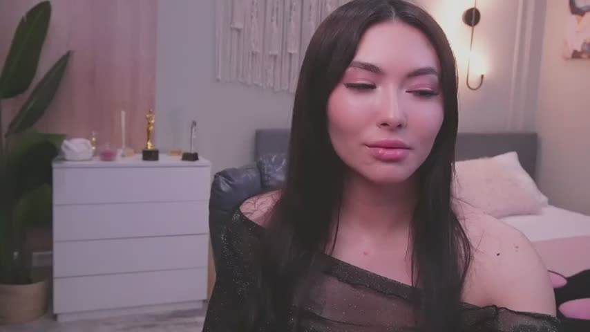 Molly_Jons Adult Chat April 2, 2026