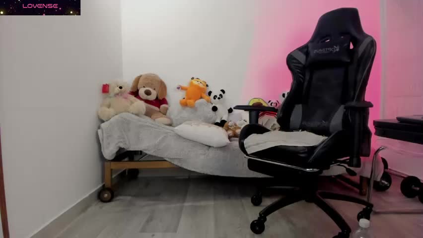 biancastrongg Adult Chat April 2, 2026