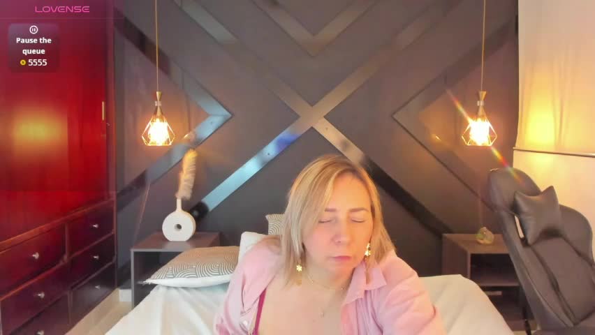 andre_soto_ Adult Chat April 2, 2026