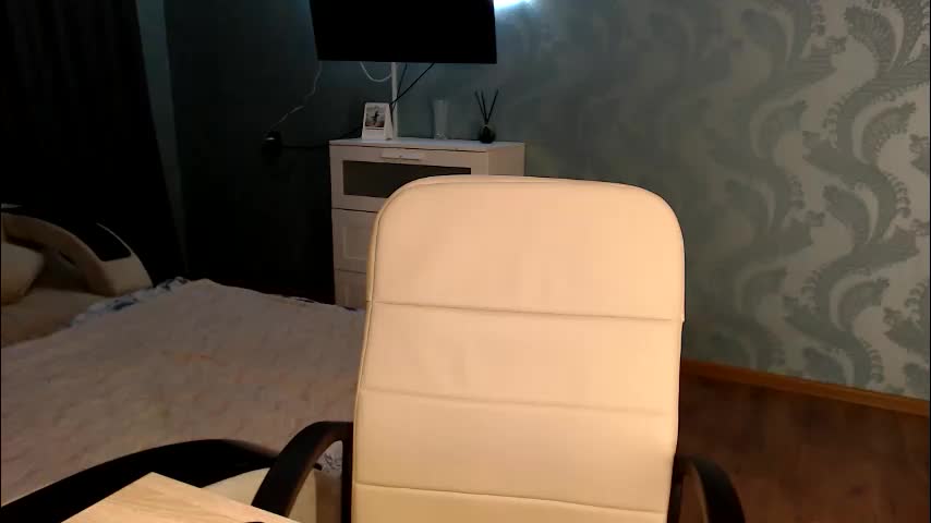 tess_wetyy Adult Chat April 2, 2026