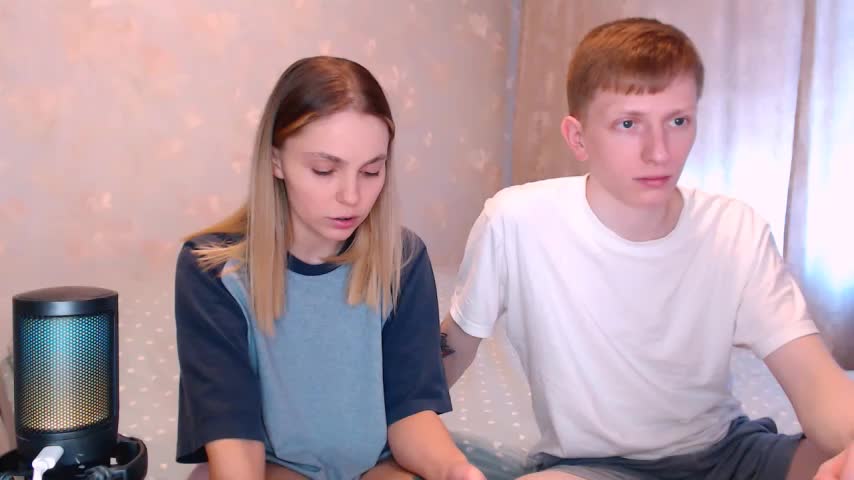 juliaanddima Adult Chat April 2, 2026