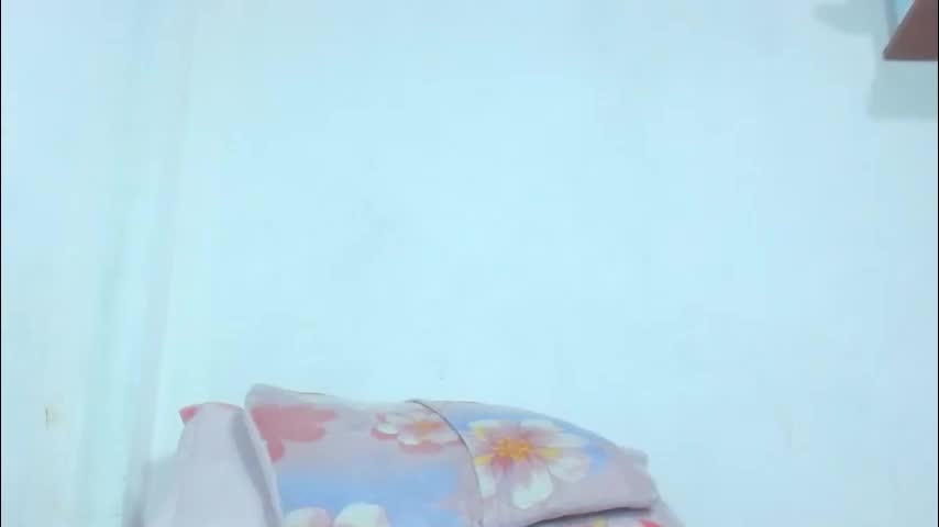 gabi_jhons_23 Adult Chat April 3, 2026