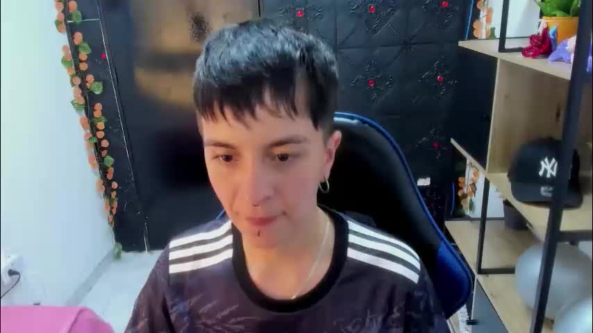 hothannah_ Adult Chat April 2, 2026