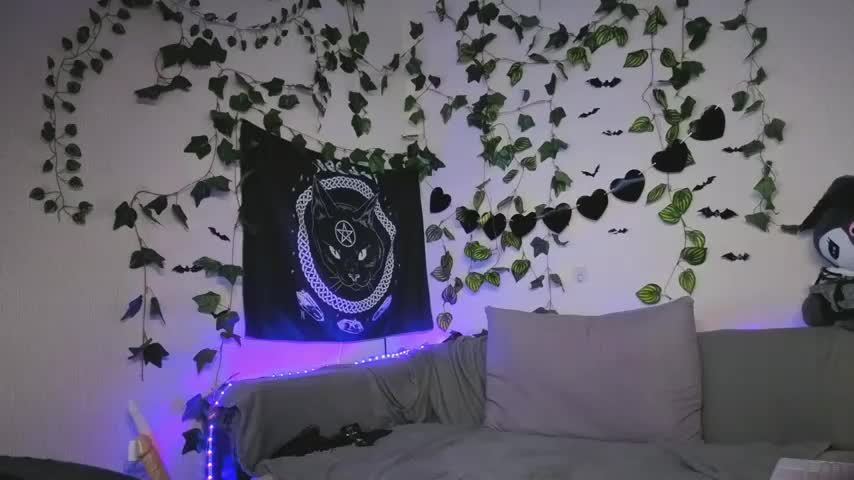 kawai_kittypus Adult Chat April 2, 2026