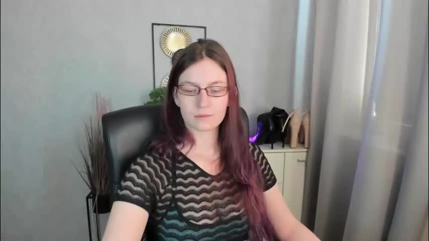 emma_lust94 Adult Chat April 3, 2026