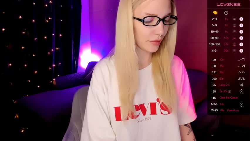 anyataylorr Adult Chat April 2, 2026