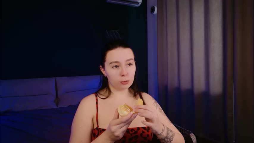 dayanaro Adult Chat April 2, 2026